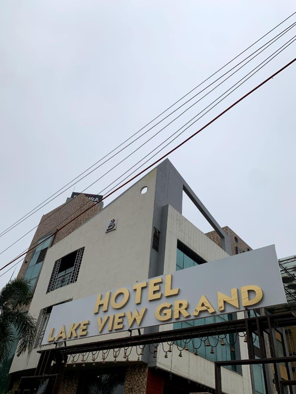 Hotel Lake View Grand Lucknow Exterior photo